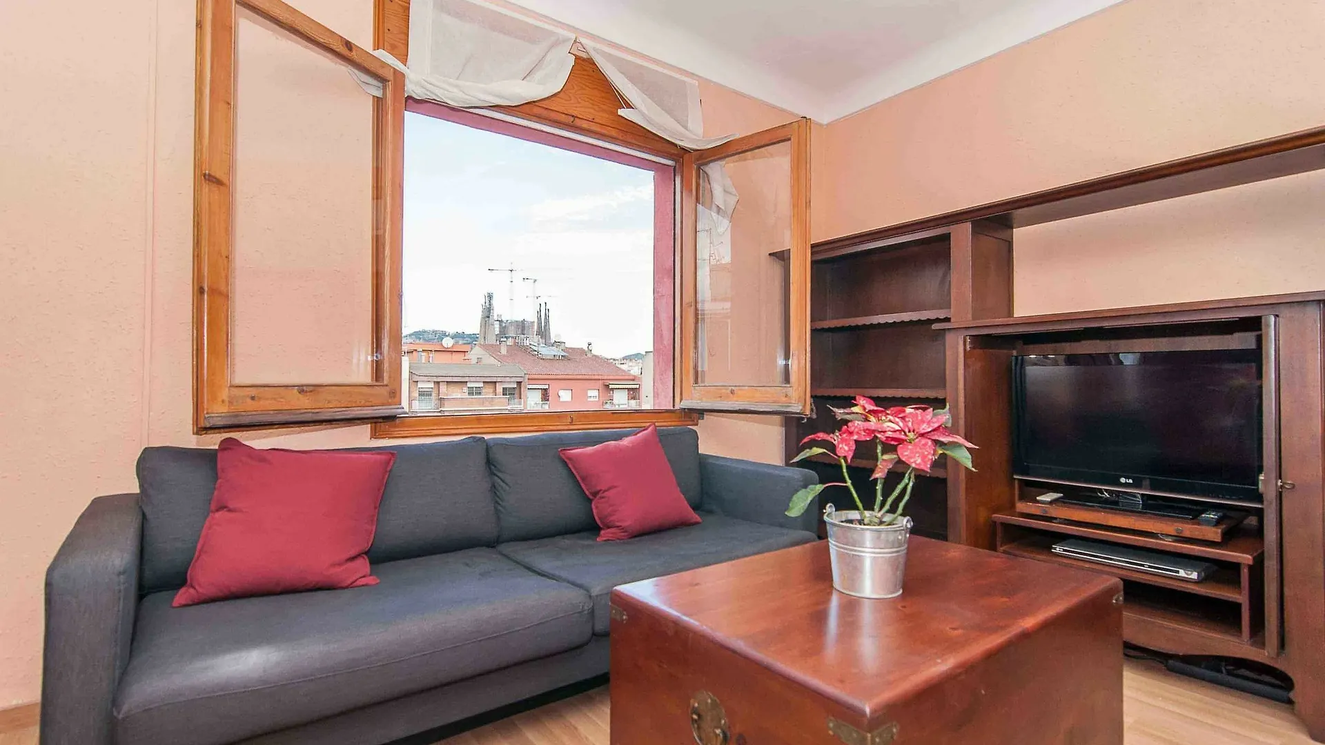 Go Bcn Apartments Gran Via Barselona İspanya